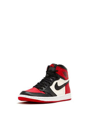 Nike Air Jordan 1 Mid 'Bred Toe'
