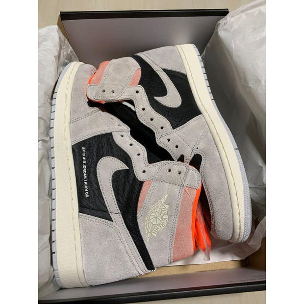 Nike Air Jordan 1 Retro OG Hyper Grey