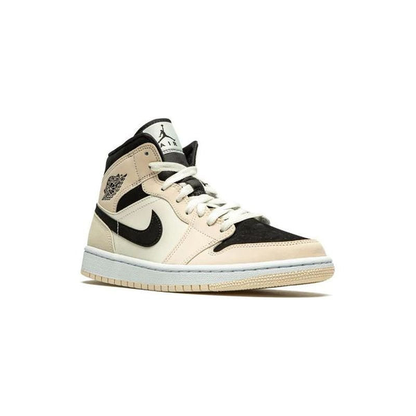 Nike Air Jordan 1 'Barely Orange'