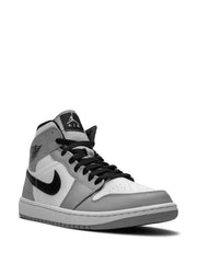Nike Air Jordan 1 Retro High Light Smoke Grey