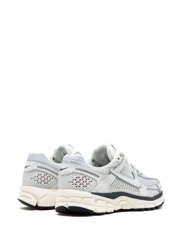 Vomero 5 "Photon Dust" sneakers