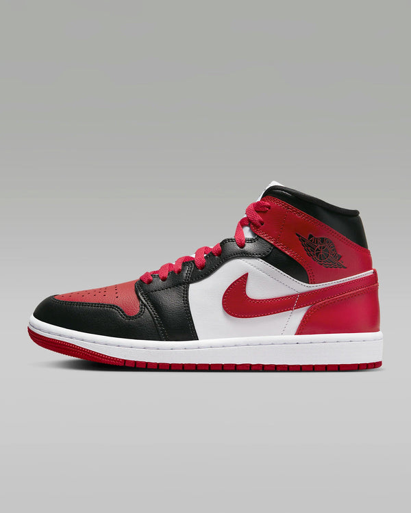 Nike Air Jordan 1 Mid 'Bred Toe'